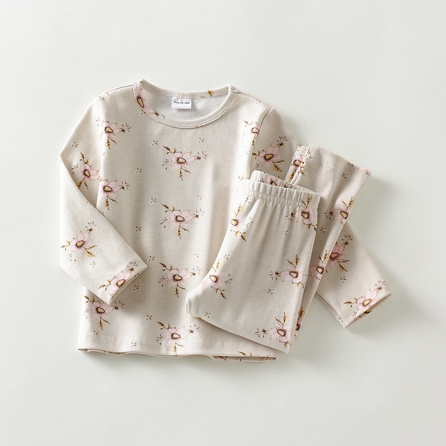 Girl's Patterned Pajama Set
